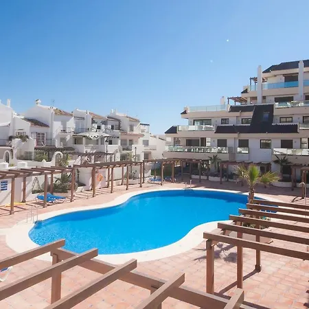 Apartment Marina Del Castillo 104 *